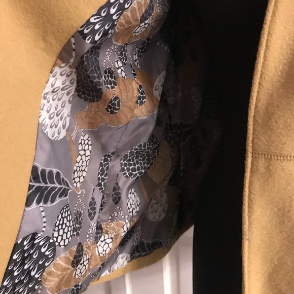 Camel Mustard crop style swing Jacket L Mossimo - Picture 5 of 7